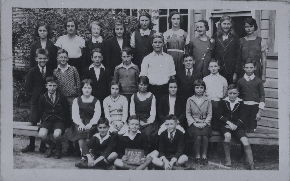School class 6B, 1935