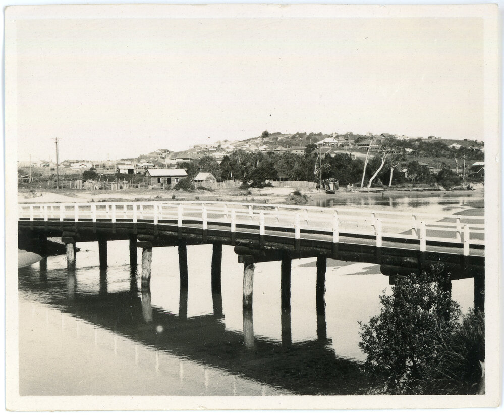 Coffs Creek bridge and Jetty township, 1936