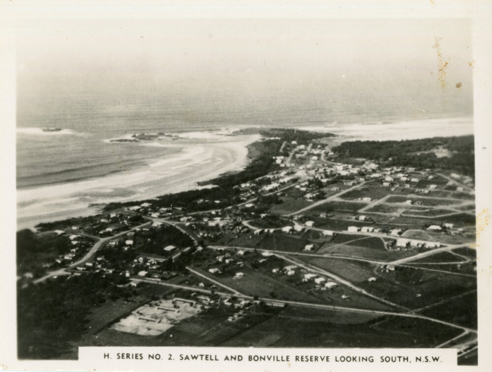 Aerial view over Sawtell looking south, 1930s