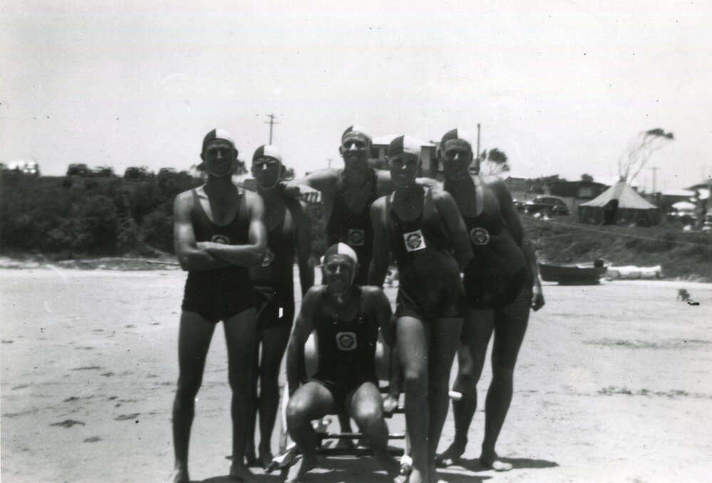 Men's surf-lifesaving team