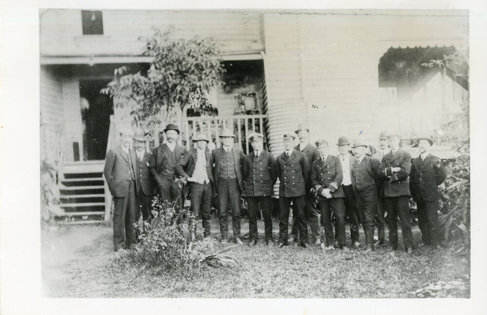 Officers from HMAS Yarra and HMAS Parramatta with members of the Rifle Club, May 1911  