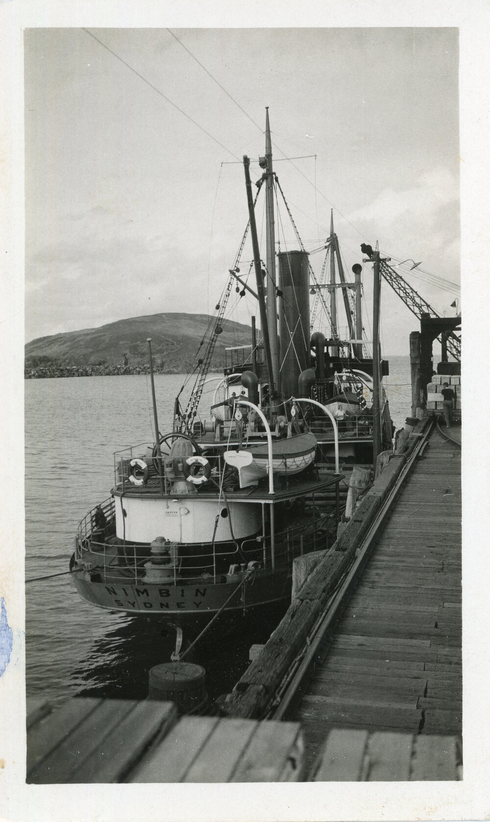 MV Nimbin loading bananas, 1930s