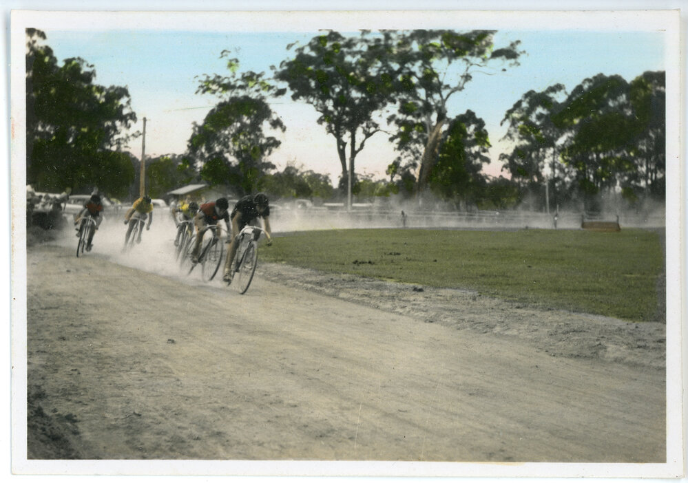 Bicycle race and spectators at the Showground, January 1947