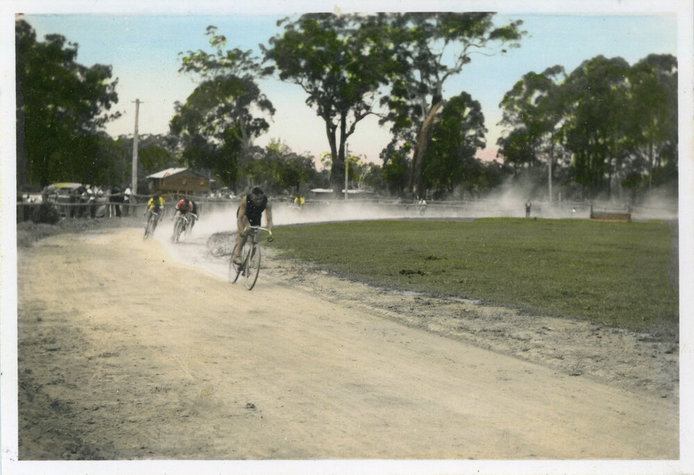 Bicycle race and spectators at the Showground, January 1947