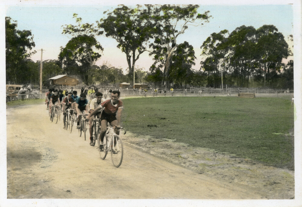 Bicycle race and spectators at the Showground, January 1947