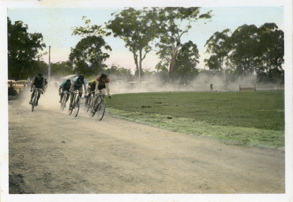 Bicycle race and spectators at the Showground, January 1947