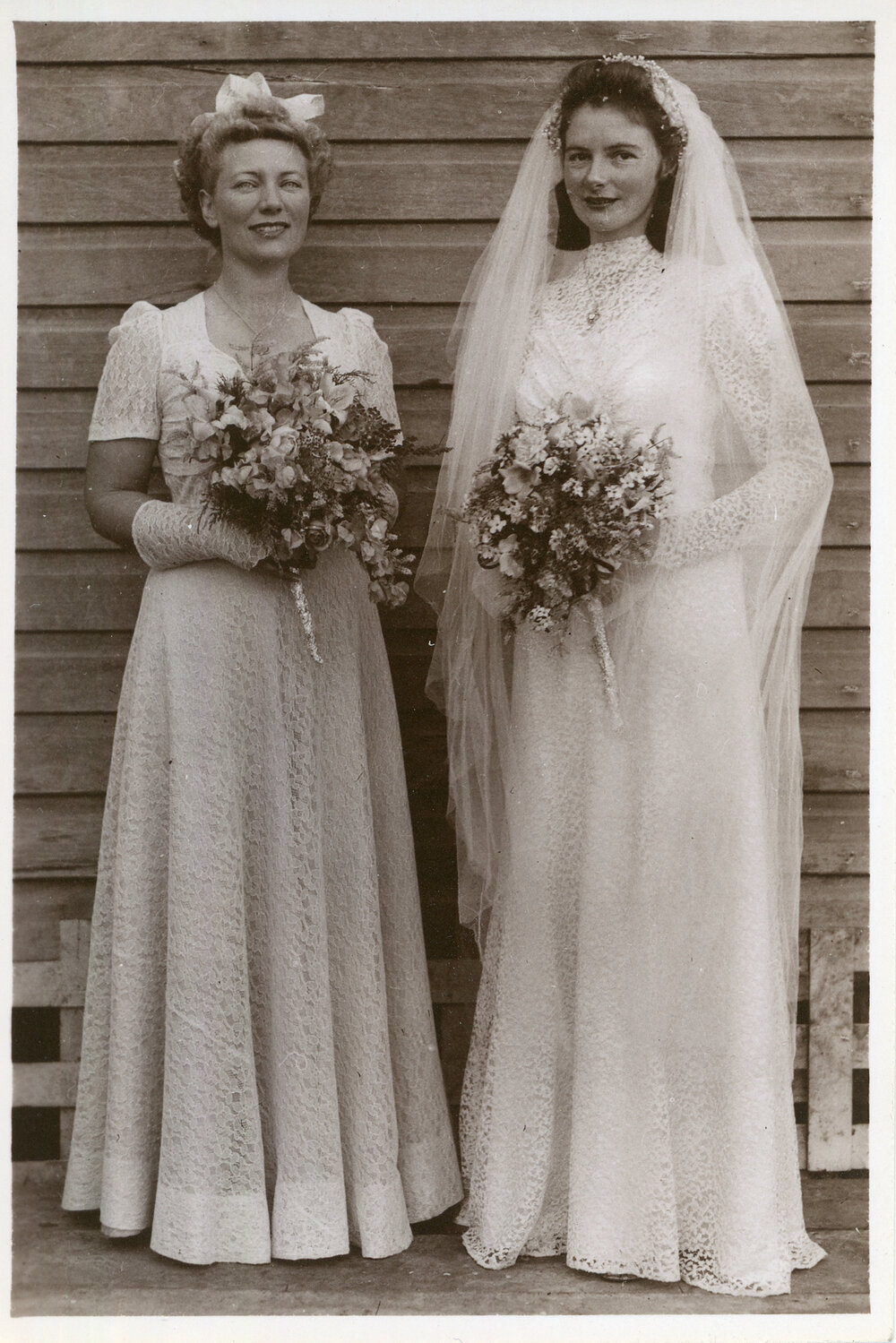 Bride Ruthetta Maston with her maid of honour, 29 June 1946