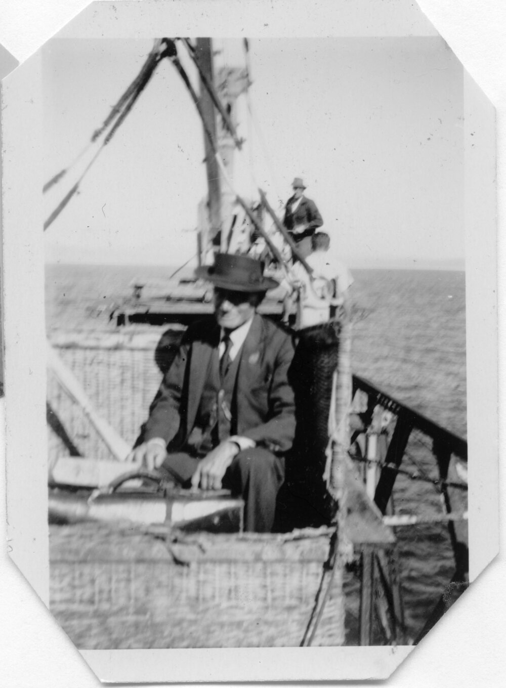A passenger in the landing basket on the South Solitary Island jetty, 1951