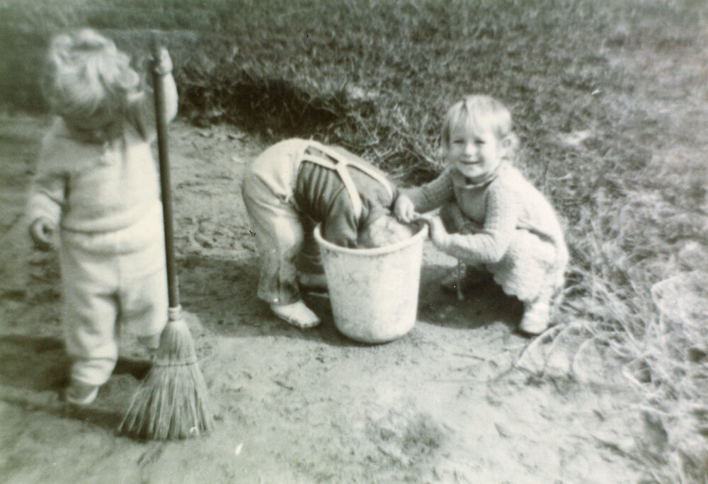 Laura with Ruth and Nancy