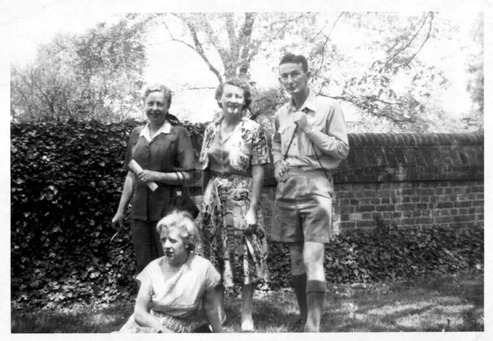 Mollie and Bert Clarke with friends, early 1950s
