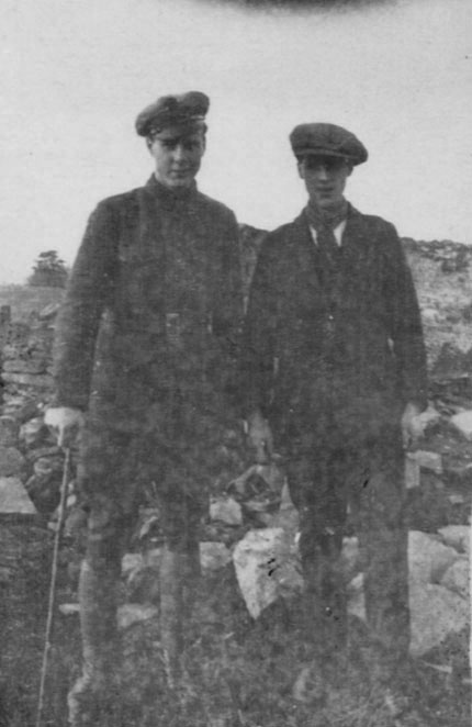 David and his brother Alex Nicol, 1916 