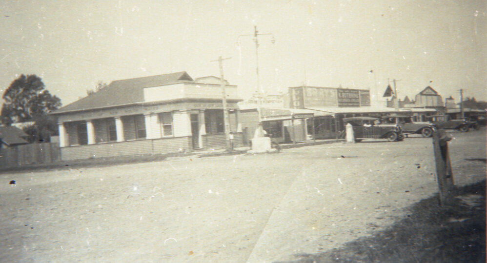 Bank of New South Wales on the corner of High and Grafton Streets, c.1925