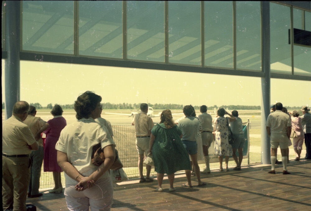 Inside the air terminal awaiting the Air N.S.W. F28 jet, 11 December 1986