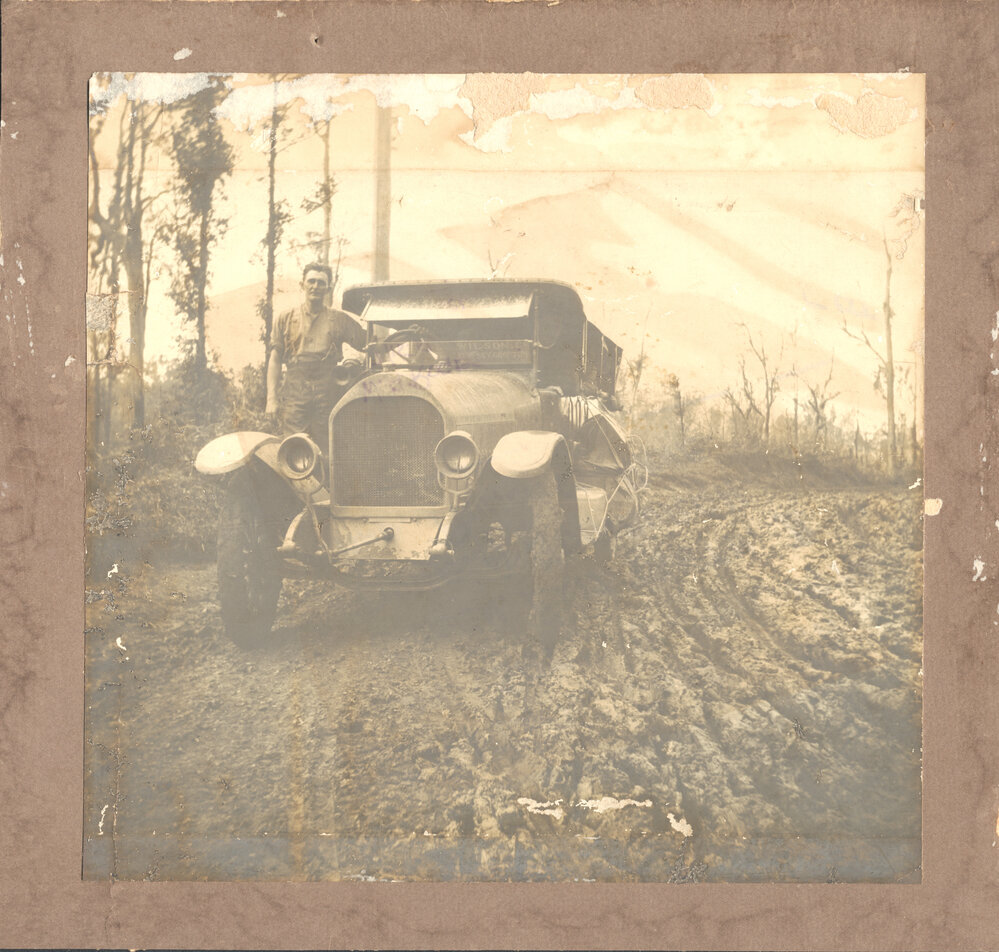 Wilson &amp; Co. service car on Red Hill, 1915 - 1920