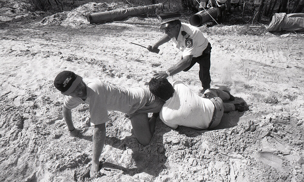 An arrest in progress, 27 November 1991