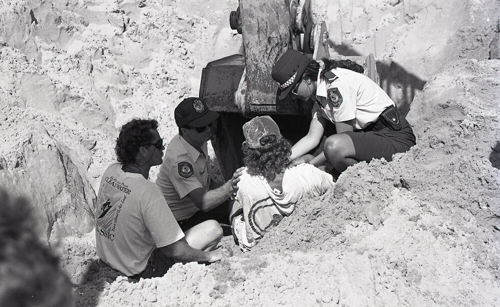 Under the trench digger, 27 November 1991