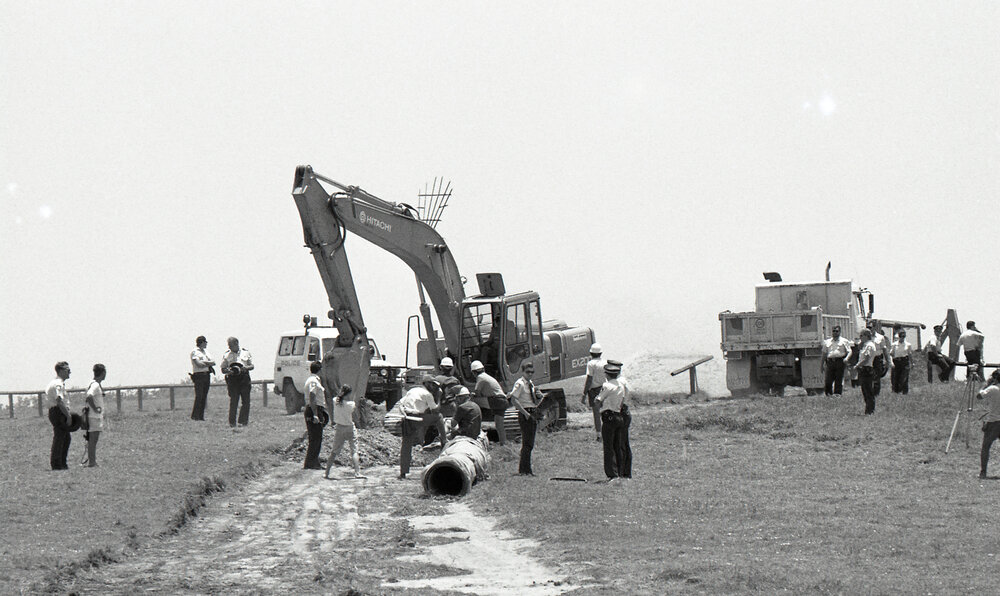 The trench digger at work on Look-At-Me-Now headland, 3 December 1991