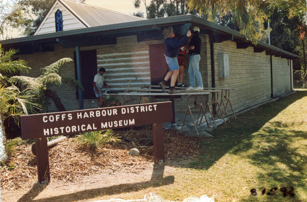 A working bee to paint the Historical Society's Museum, 16 August 1992