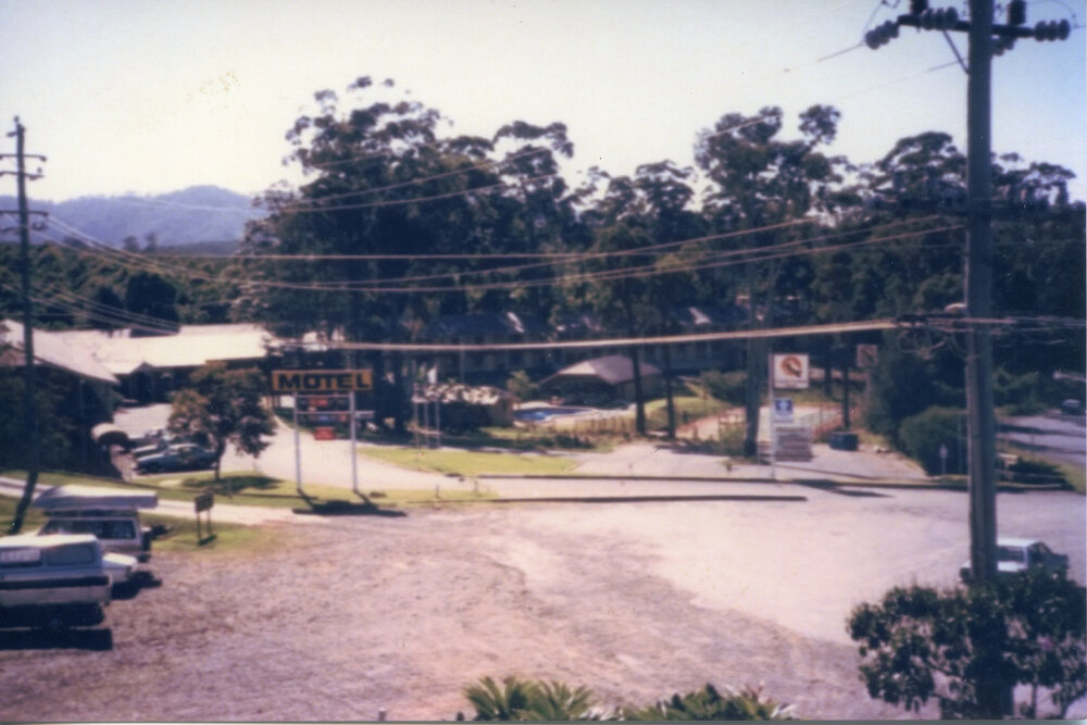 View from the Big Banana fruit shop overlooking the carpark of the Country Comfort Motel