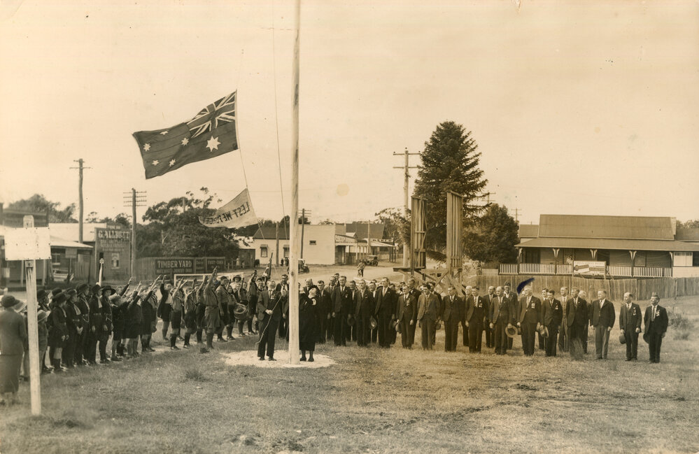 Raising the flag at the ANZAC Day ceremony on the corner of High and Castle Streets, 25 April 1937 