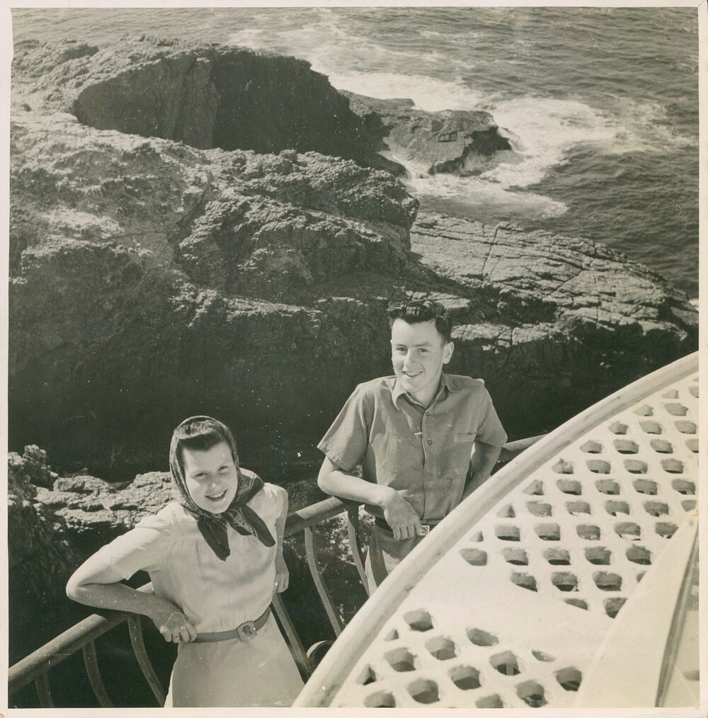 Beryl and Tom Duncan on the South Solitary Island lighthouse balcony, 1946