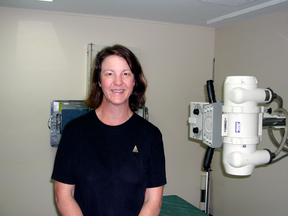 Radiographer Delanie Green at Baringa Private Hospital, 2006