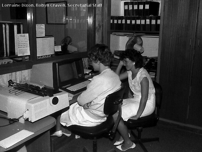 Lorraine Dixon and Robyn Craven at the old Coffs Harbour Hospital, 1985