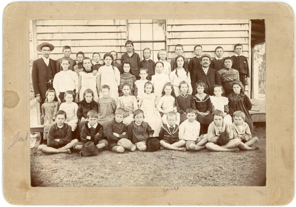 Coffs Harbour Public School class, early 1900s