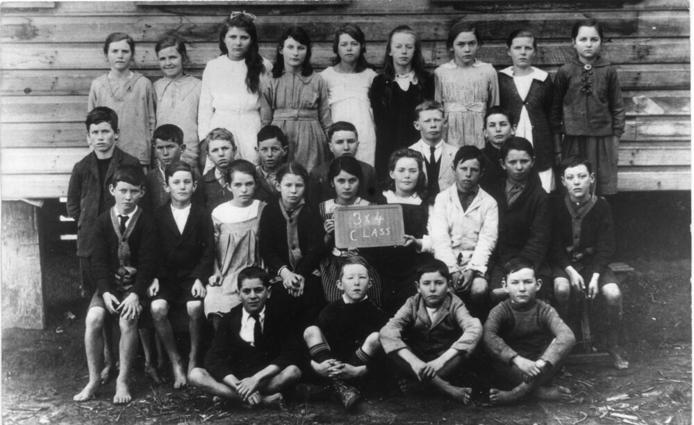 St Augustine's School classes 3 and 4, 1920