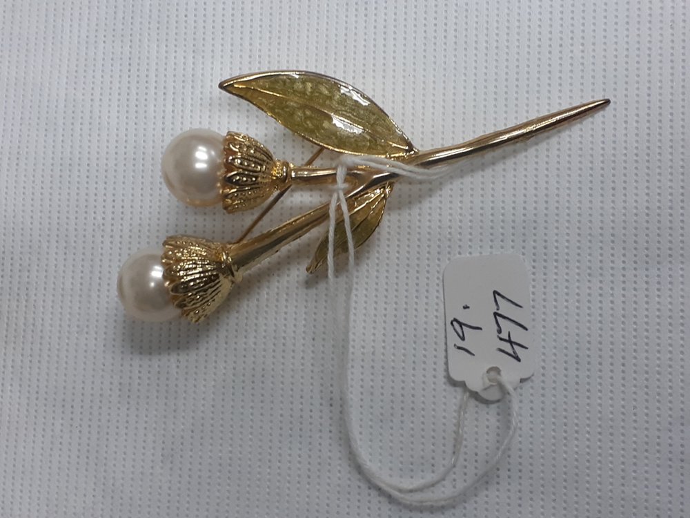 Pearl Brooch