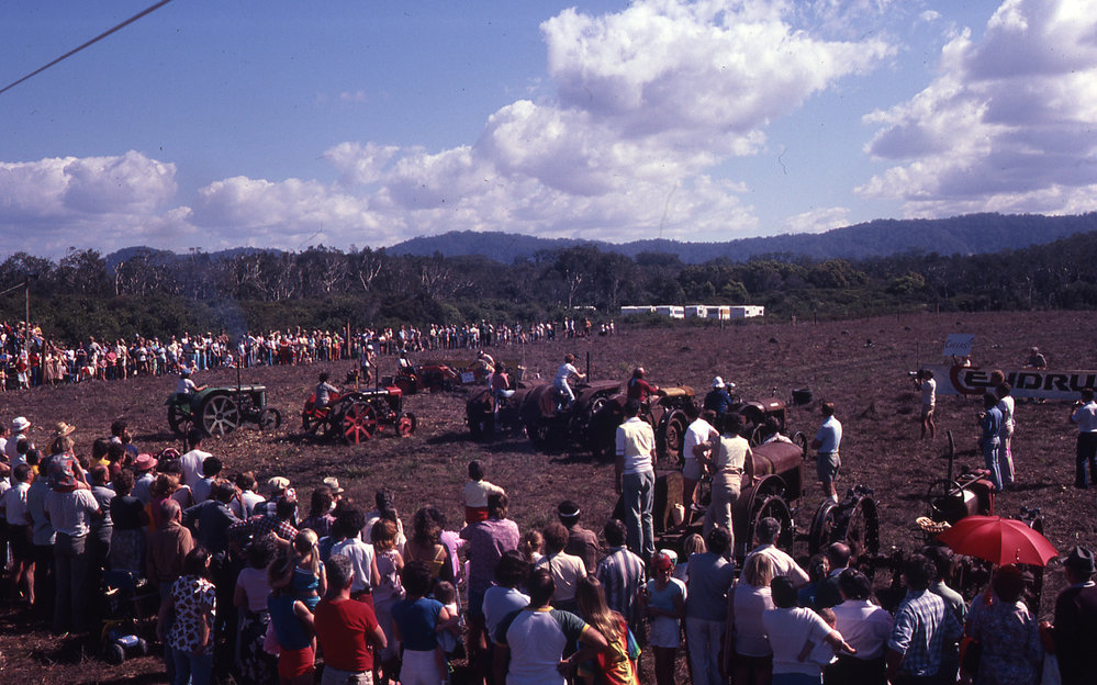 Emerald Beach tractor races celebrate the Banana Republic, c.1981