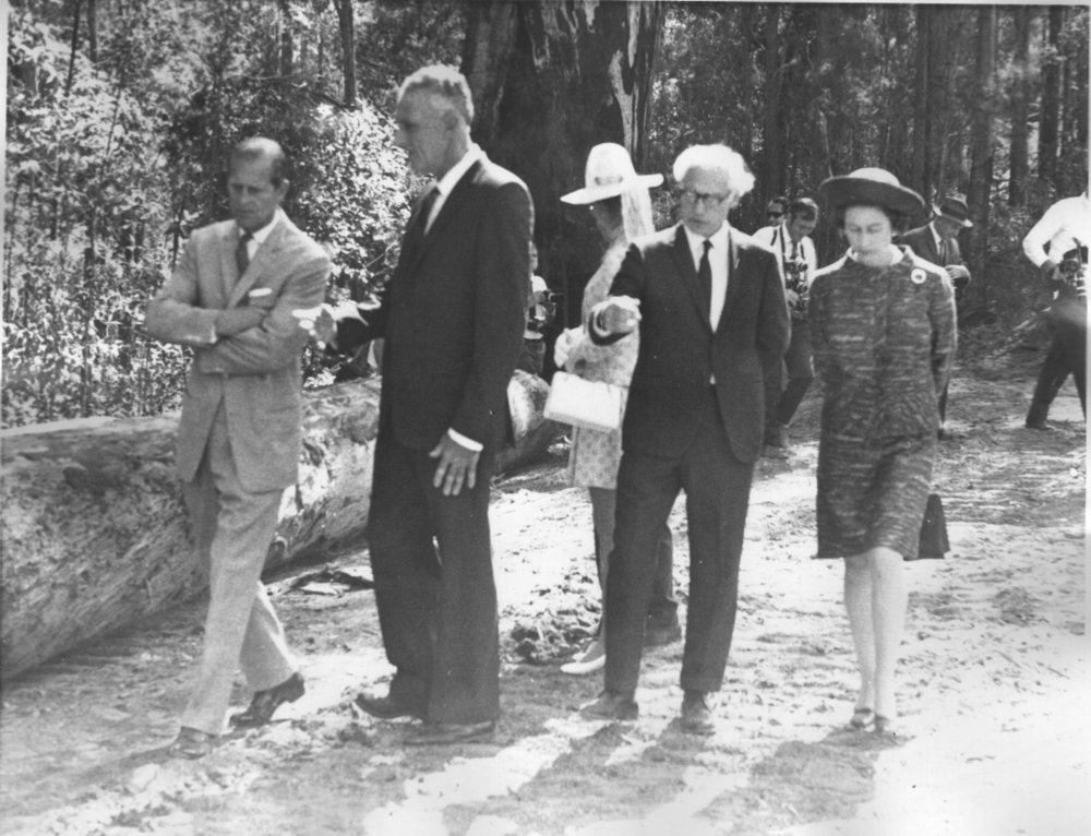 The Royal family at Bruxner Park, April 1970