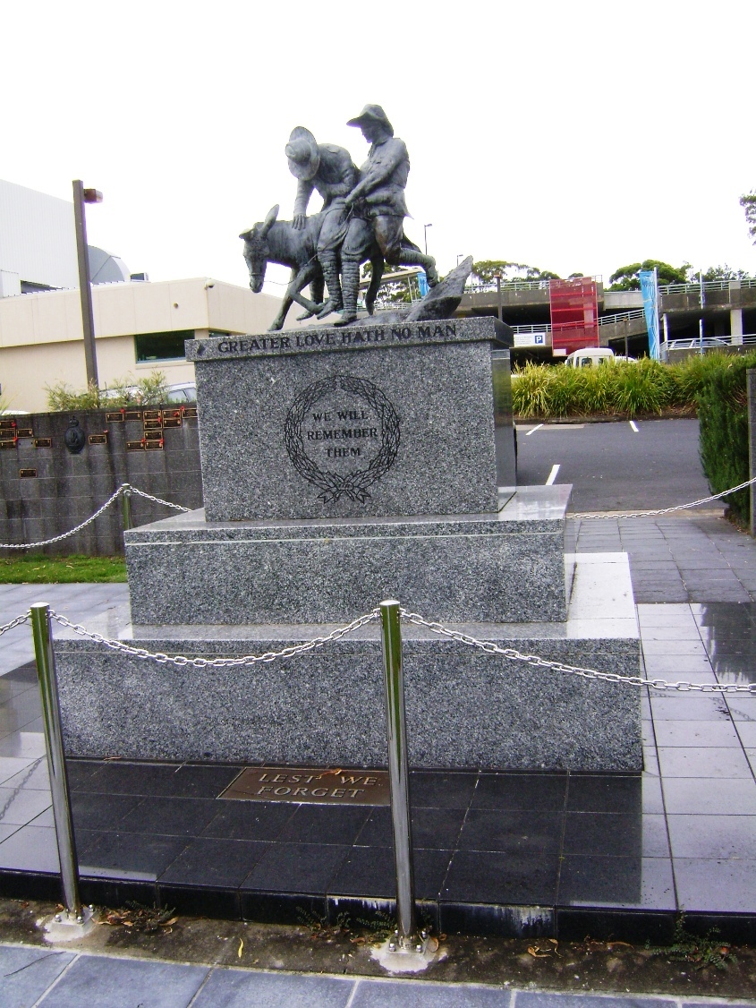 The Coffs Harbour Cenotaph, February 2012