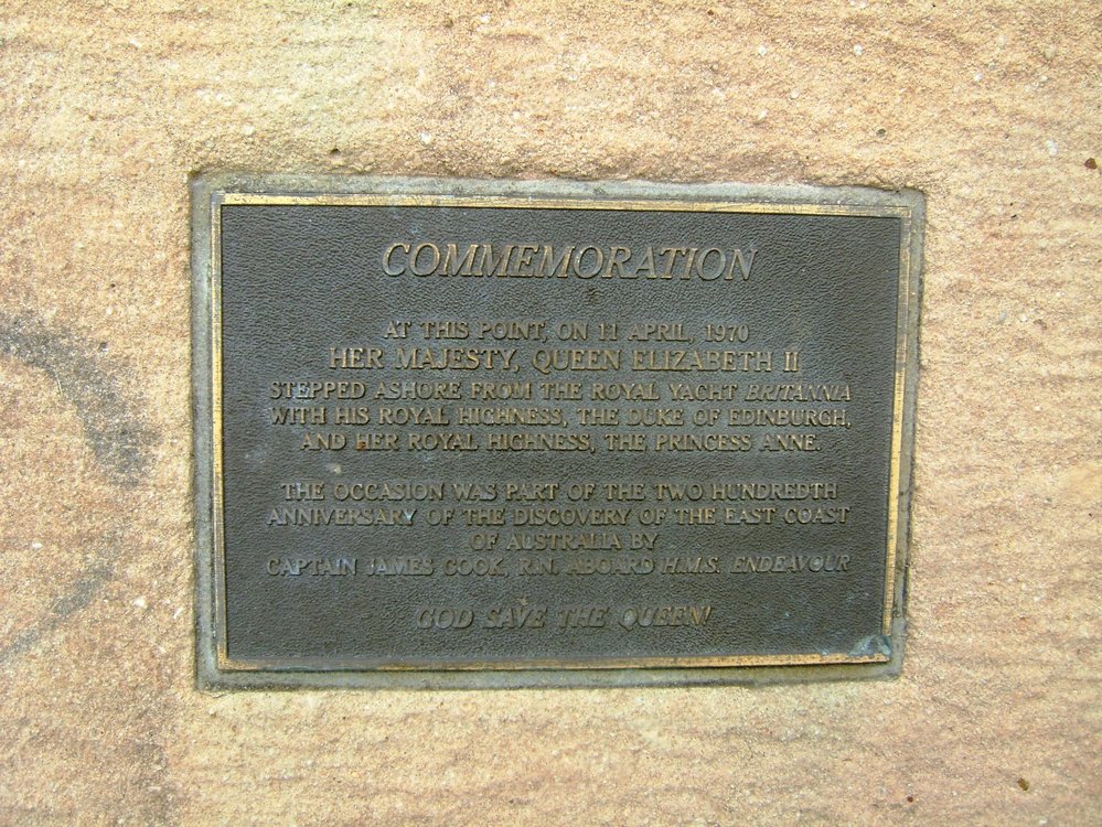 Commemorating the visit of the Queen and family in 1970, February 2012