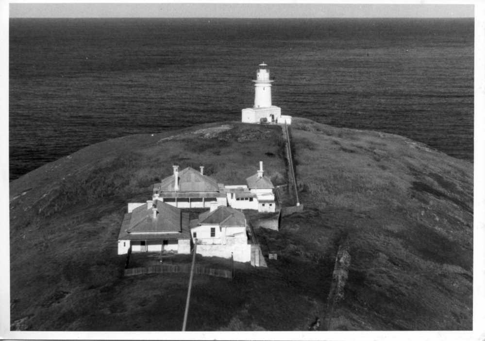 The South Solitary Island lighthouse after modification, 3 September 1979