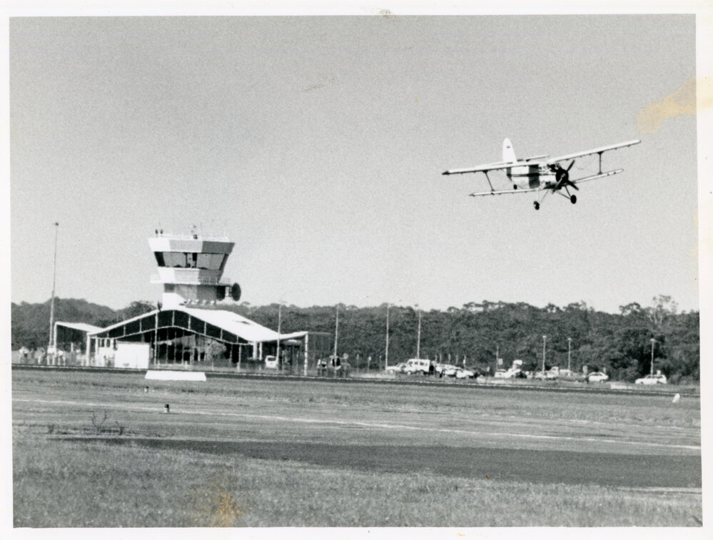 A Russian light aircraft lands at the Coffs Harbour Airport, 1 January 1992