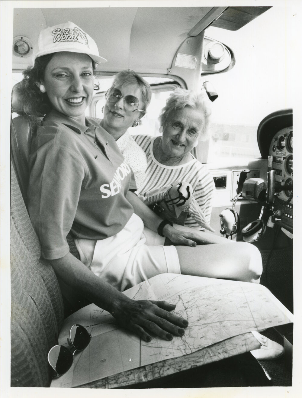 Retracing historic flight, 1991