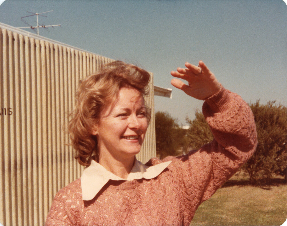 Aviator Maureen Backhouse at the Coffs Harbour Aero Club, 1980