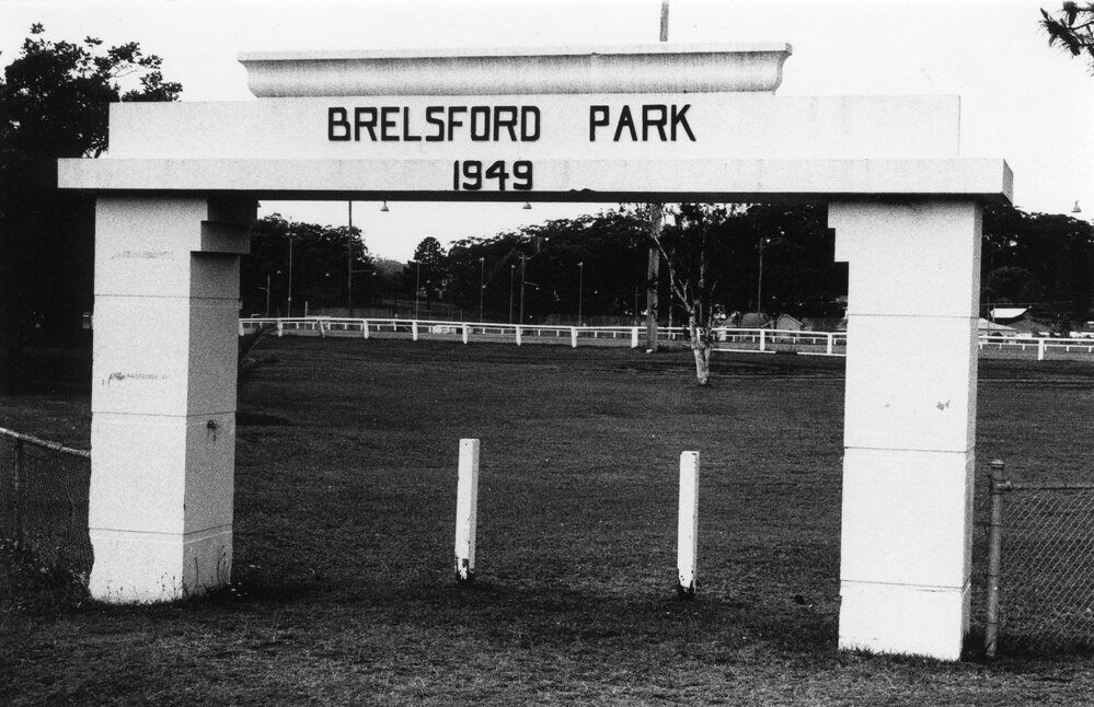 Brelsford Park gates, 8 November 1990