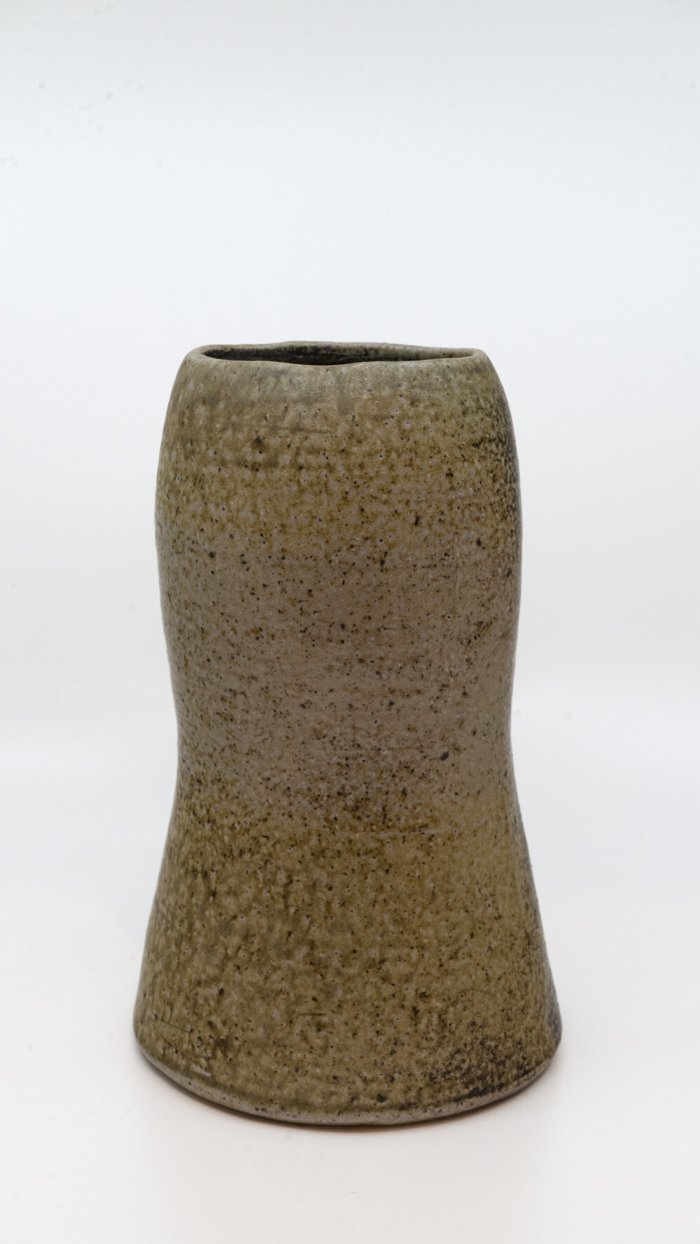 Ceramic foliage vase