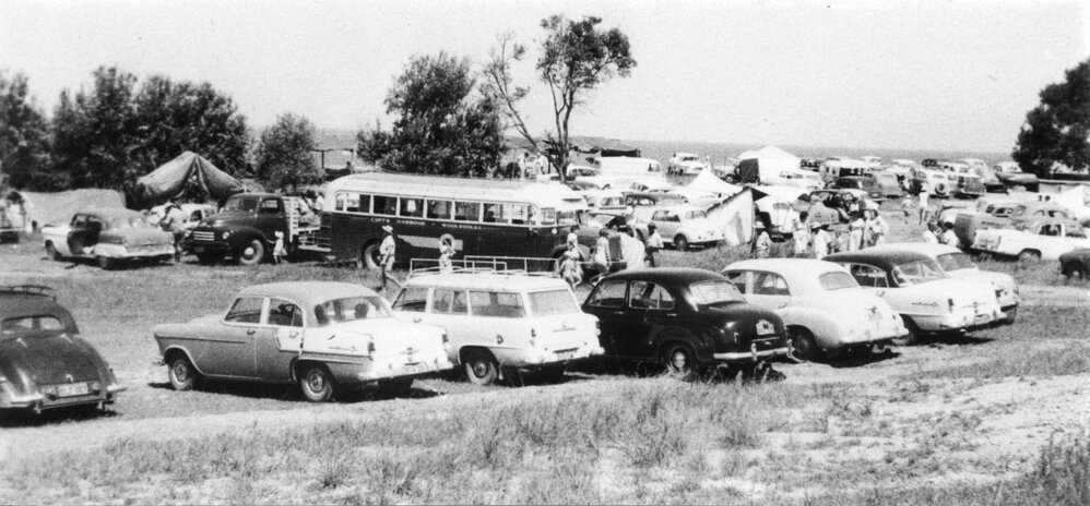 The RSL's Christmas picnic at Hills Beach