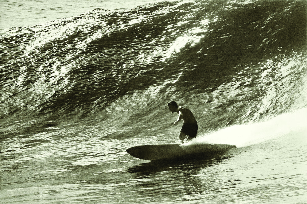 Nat Young, bottom turn, Honolua Bay &ndash; 1967