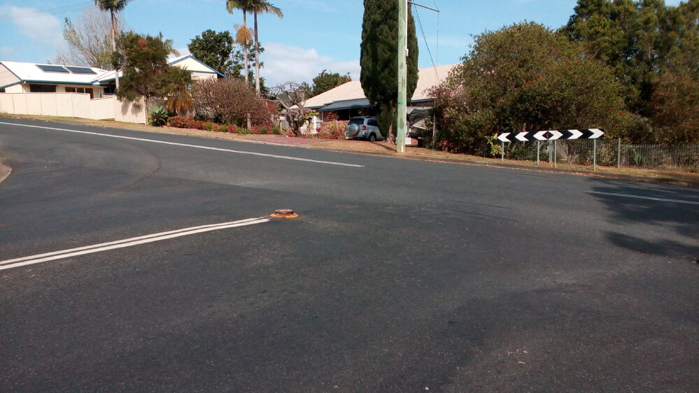 Silent policeman on the corner of Bailey Avenue and Joyce Street in Coffs Harbour, 18 October 2017