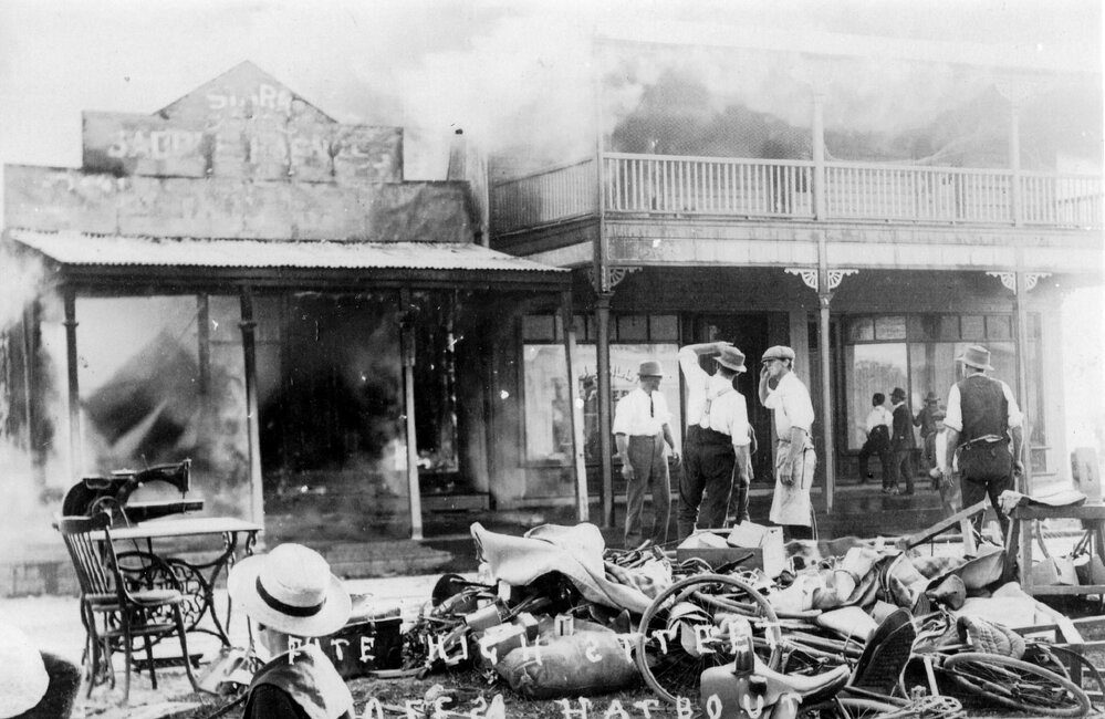 The Buckler family business burns to the ground, 13 August 1938