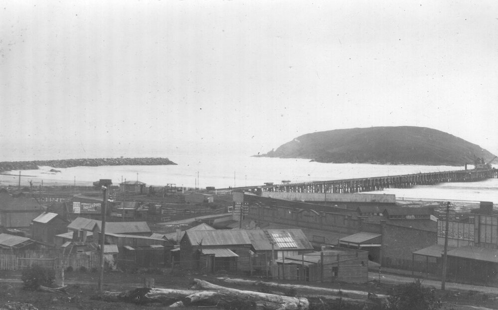 Jetty village view with the northern breakwall