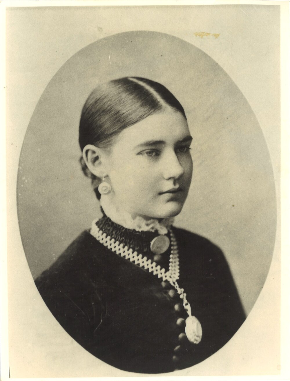 Portrait of Isabella Pade n&eacute;e Strachan, c. 1882
