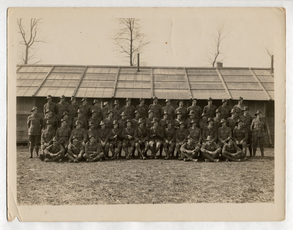 Letter with 2 photographs, 1918