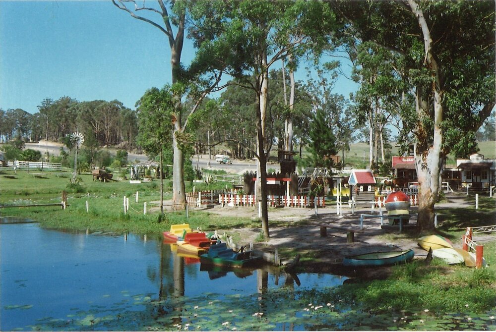 Lazy Daisy Caravan Park, 1980-1983