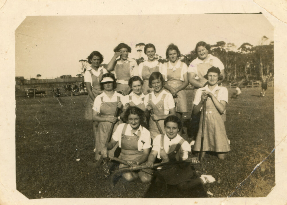 Woolgoolga girls hockey team