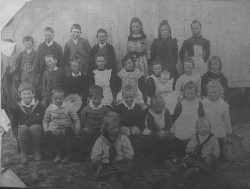 Karangi Public School, mid 1890s